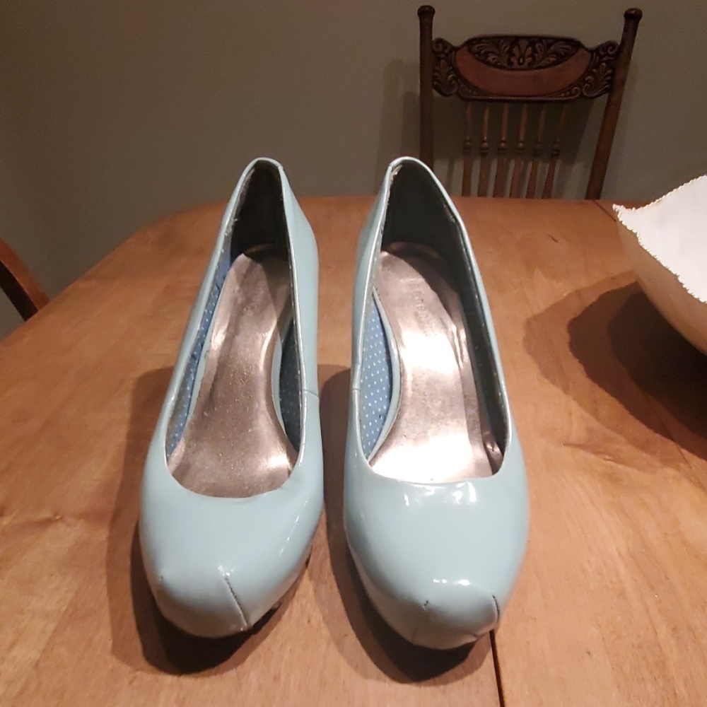 Madden Girl Pumps